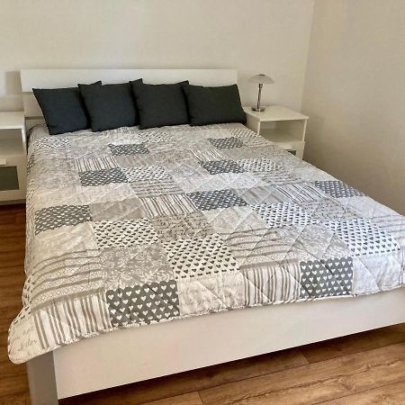 Ferienhaus-Spatzenvilla Lubeck Ngoại thất bức ảnh